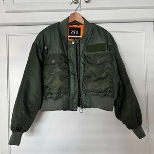 Zara Green Small-Medium Cropped Bomber Jacket